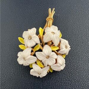 Vintage ART Arthur Pepper Carved Lucite Enamel Rhinestone Flower Bouquet Brooch